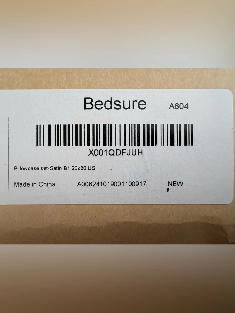 Bedsure Pillowcase Set in Black - Luxury Satin Pillow Covers 20X30